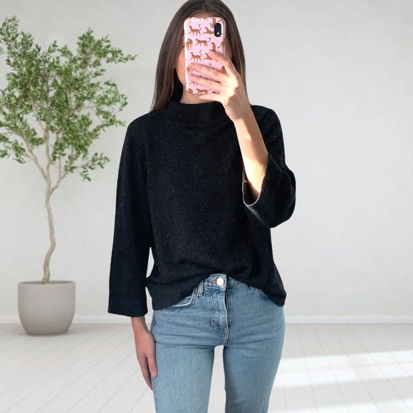 Vince Sweaters - Vince 100% Cashmere Funnel Neck Quarter Sleeve Sweater in Charcoal Gray - Size L